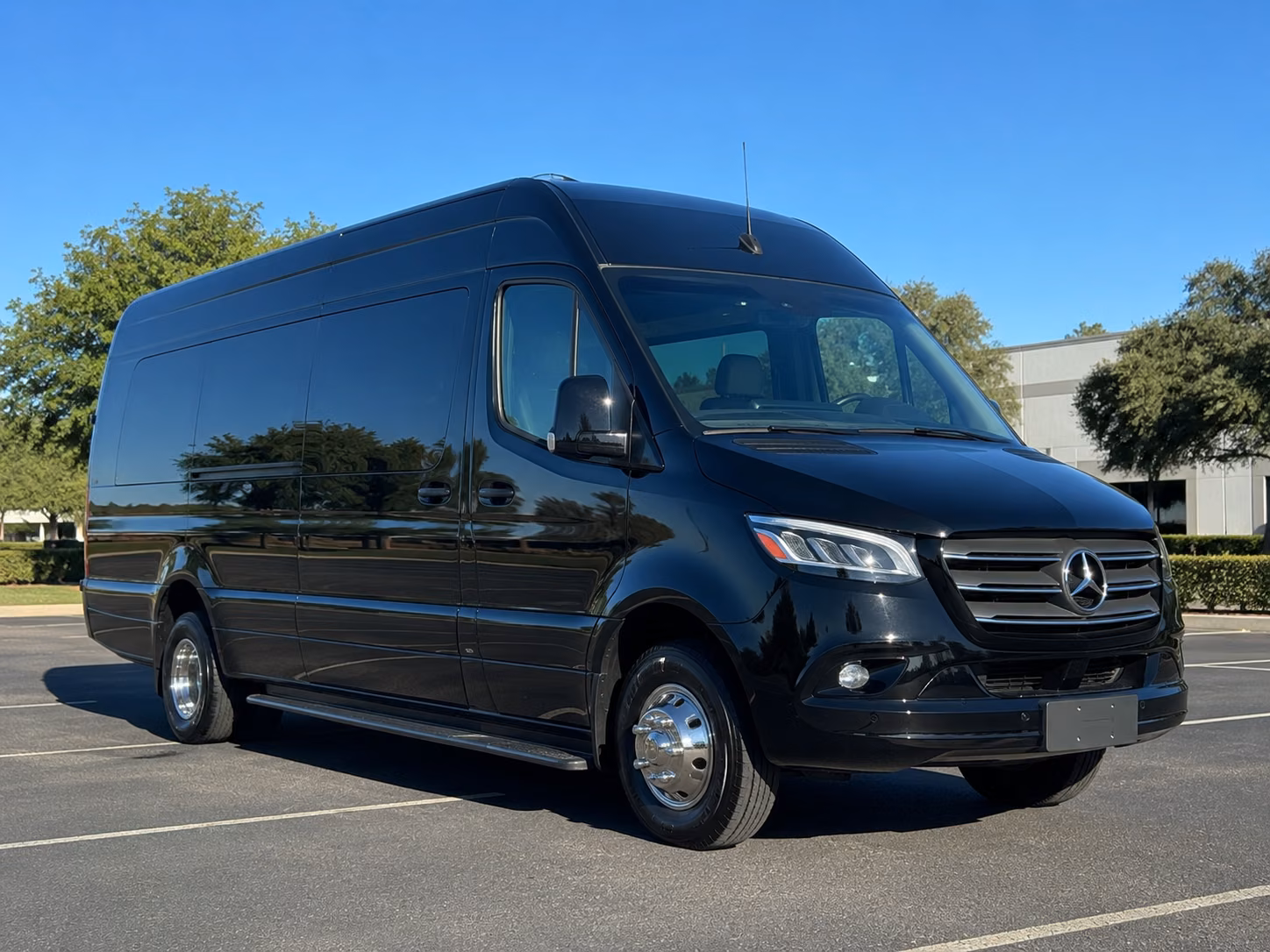 book group transportation for your next bachelor or bachelorette party 4