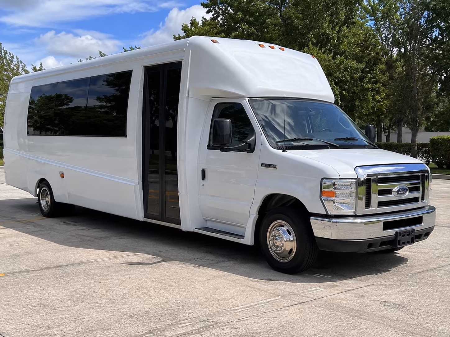 bus rentals for knoxville wine festivals and special tasting events