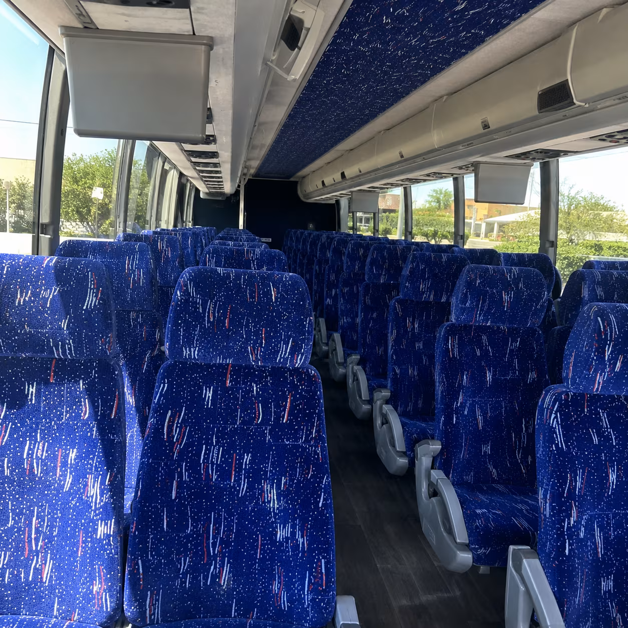 charter buses for knoxville wedding weekends at mountain and winery venues