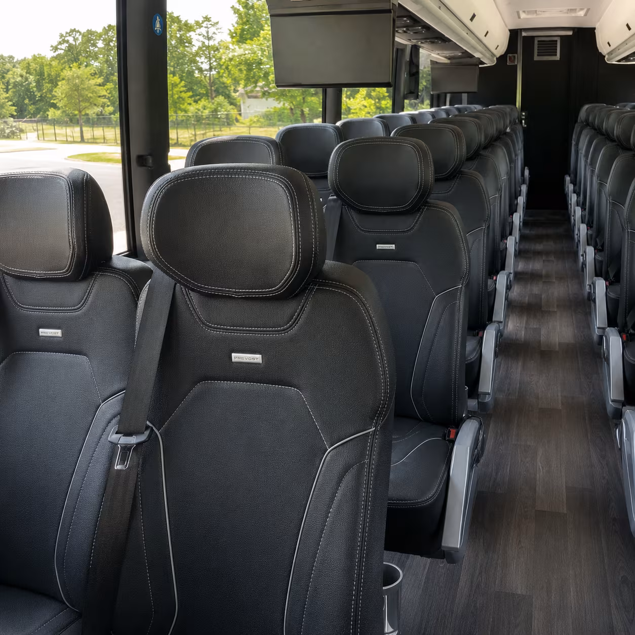 charter buses to tennessee volunteers games at neyland stadium