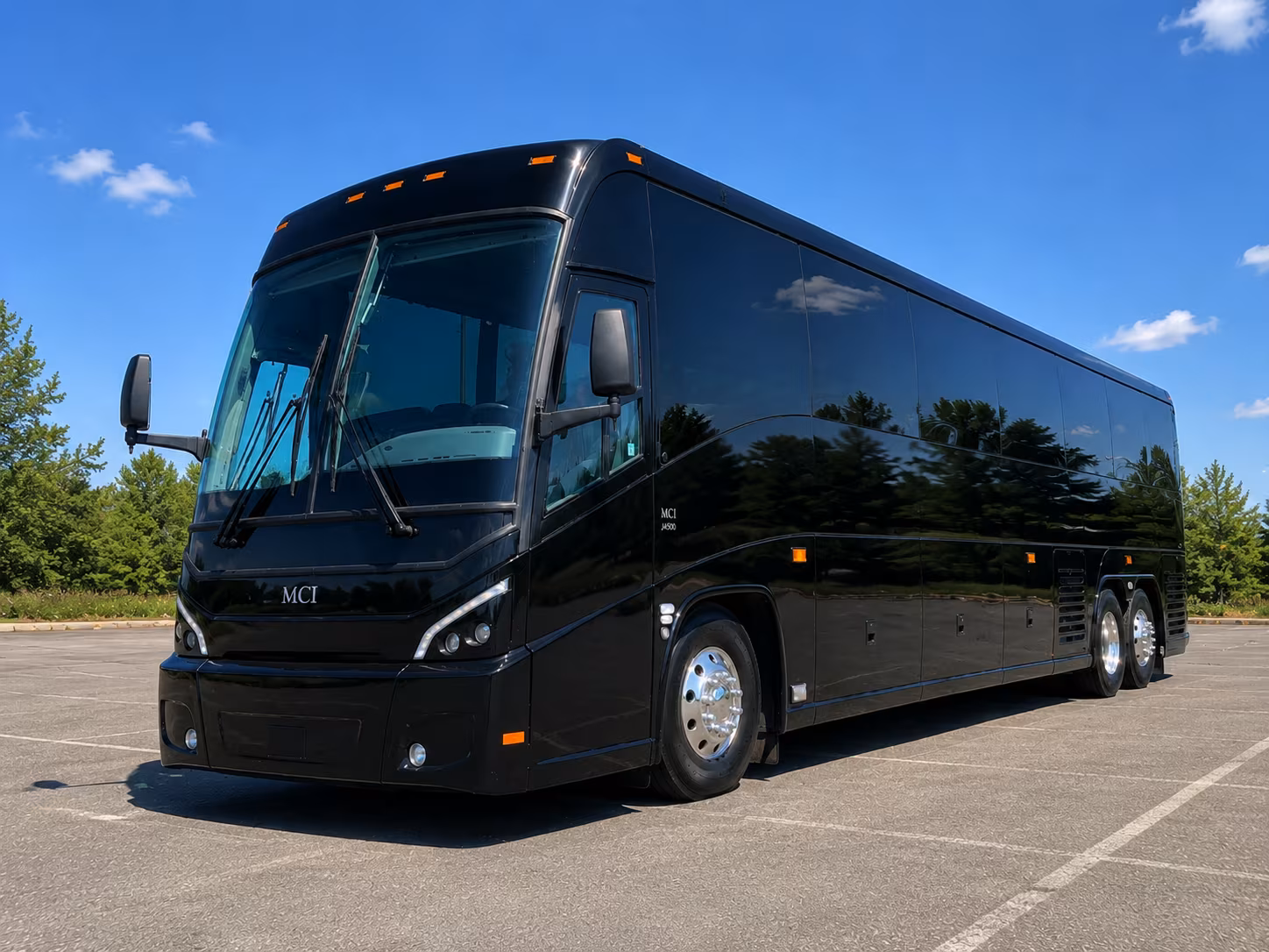 charter buses to thompson boling arena shows and university of tennessee events