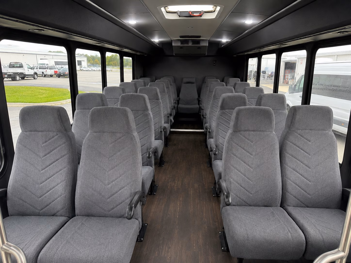 knoxville 18 passenger minibus inside