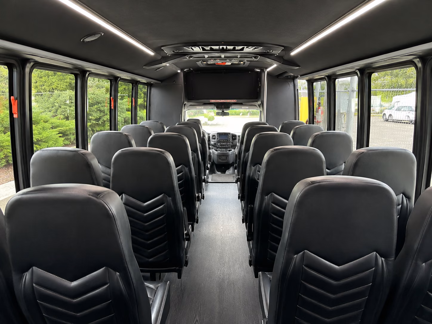 knoxville 20 passenger minibus inside