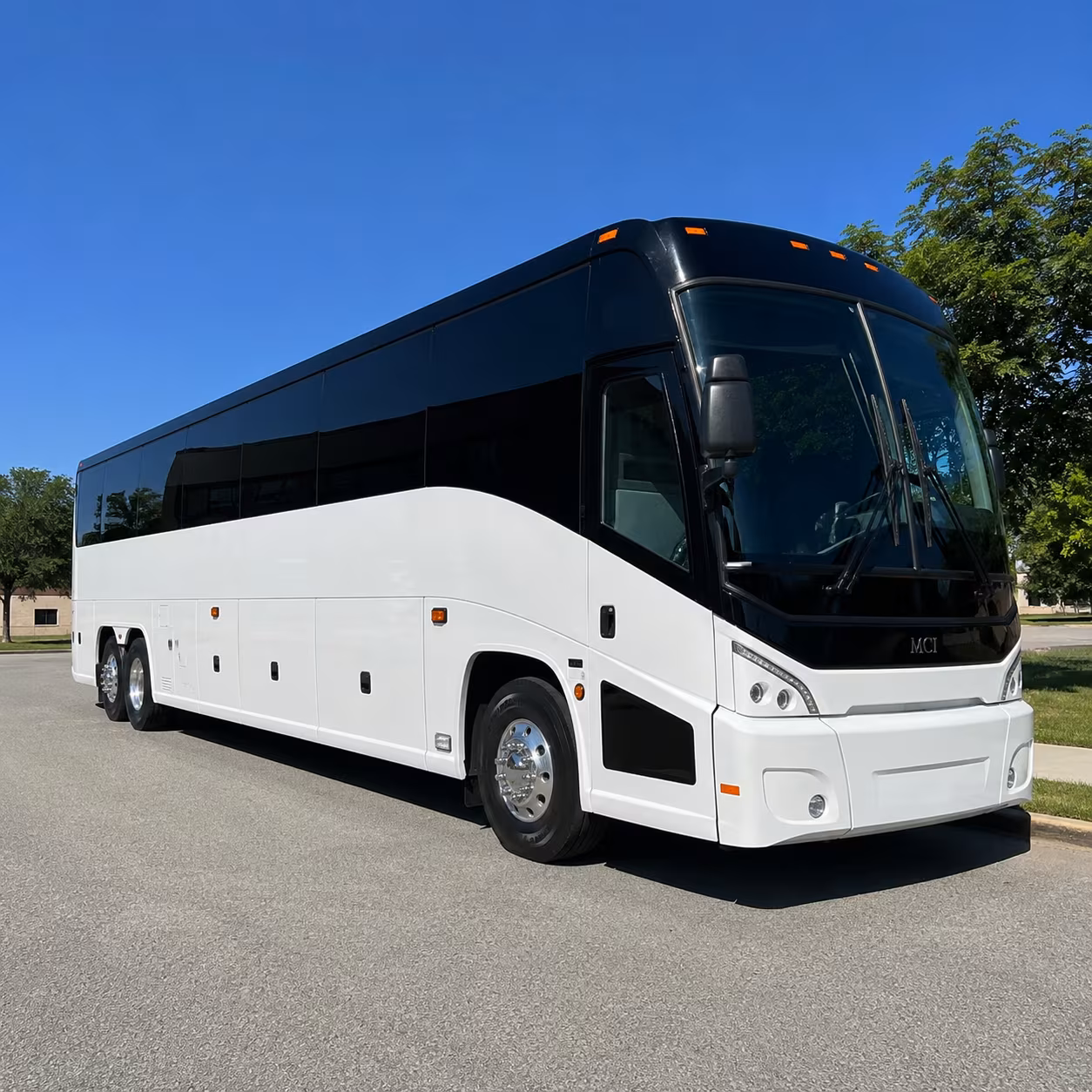 knoxville 40 passenger charter bus
