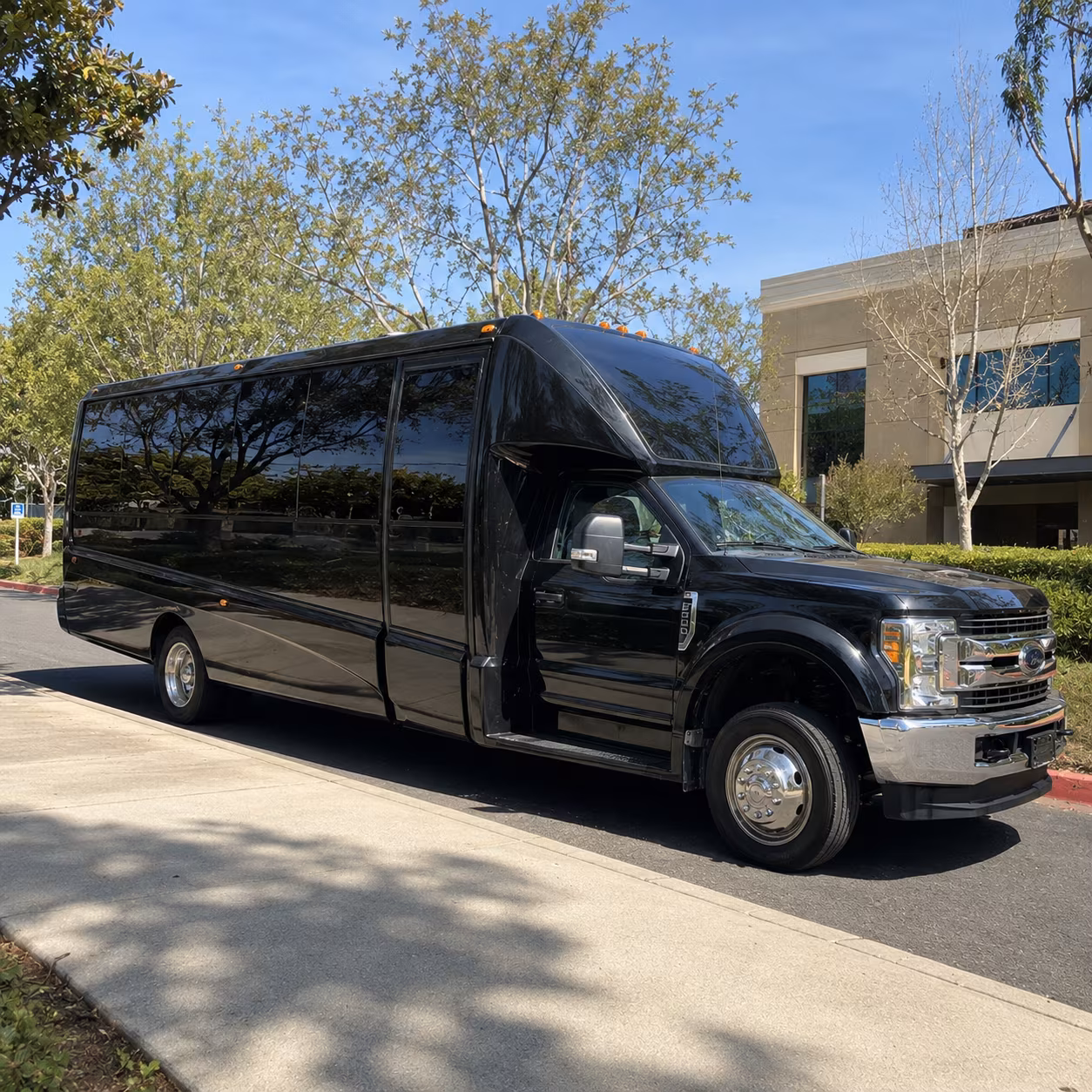 knoxville gatlinburg great smoky party bus rental