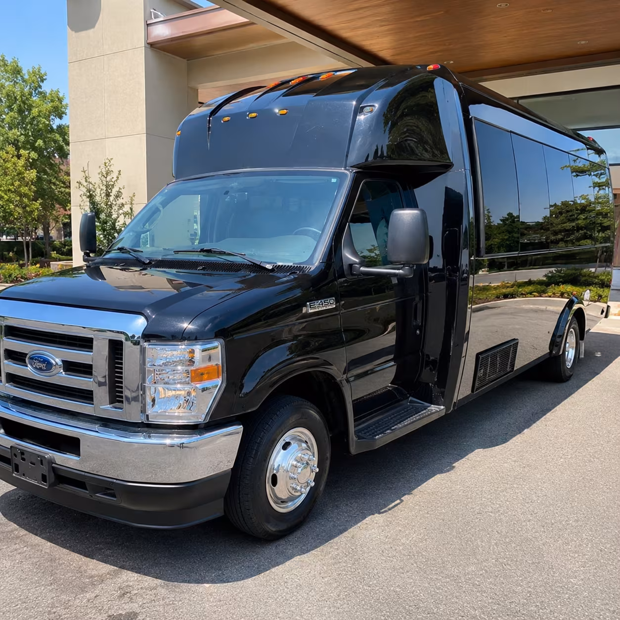 party buses for knoxville wedding parties and pre ceremony celebrations
